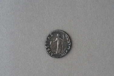 Denier de Vitellius